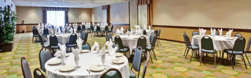 Hotel Bloomington-university Area By Ihg Bloomington